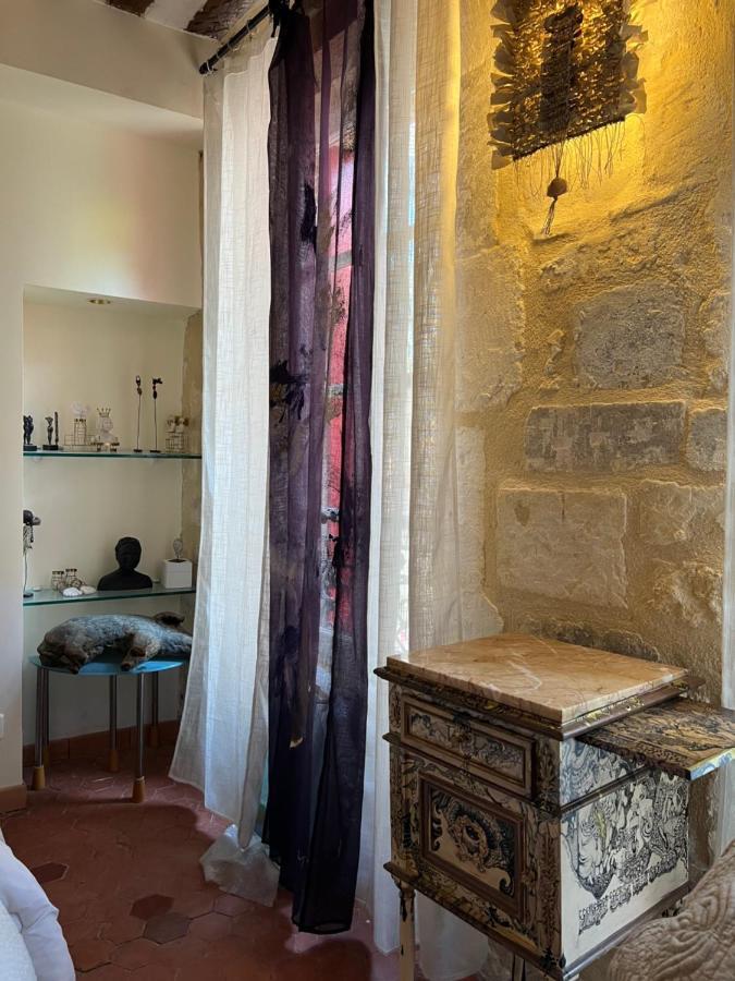 Le Regardeur Bed and Breakfast Saint-Rémy-de-Provence Eksteriør billede